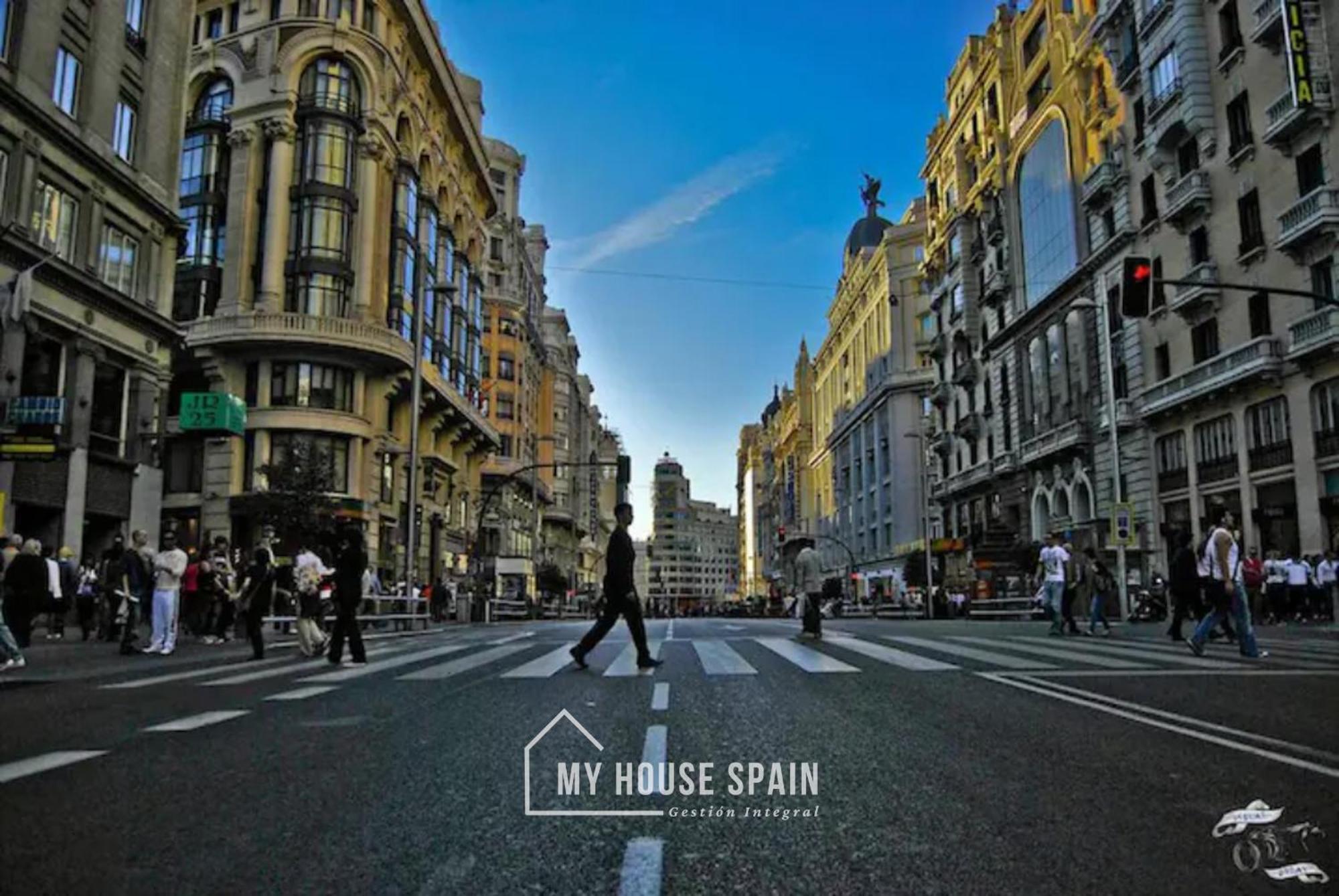 Myhousespain - Modern Penthouse Close To Gran Via - Big Terrace Madrid Exteriör bild